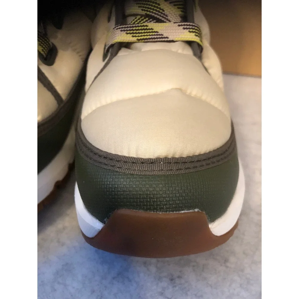 The North Face ThermoBall Lace Up Luxe WP Boots Khaki/Olive